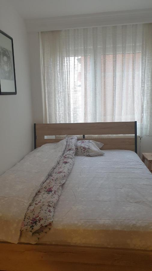 Apartment Oriku - Prishtine Экстерьер фото